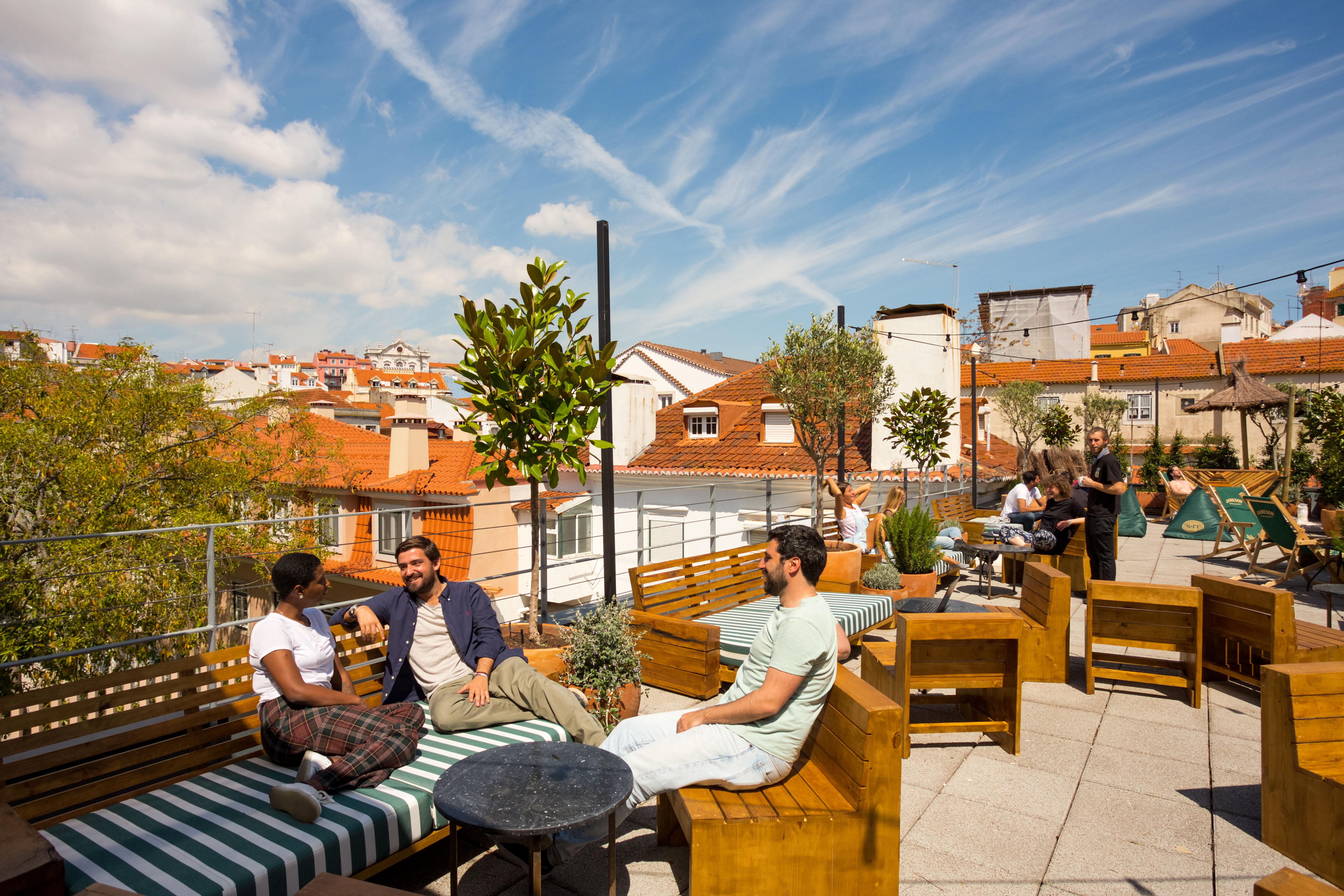 Albergue Selina Secret Garden Lisboa Exterior foto
