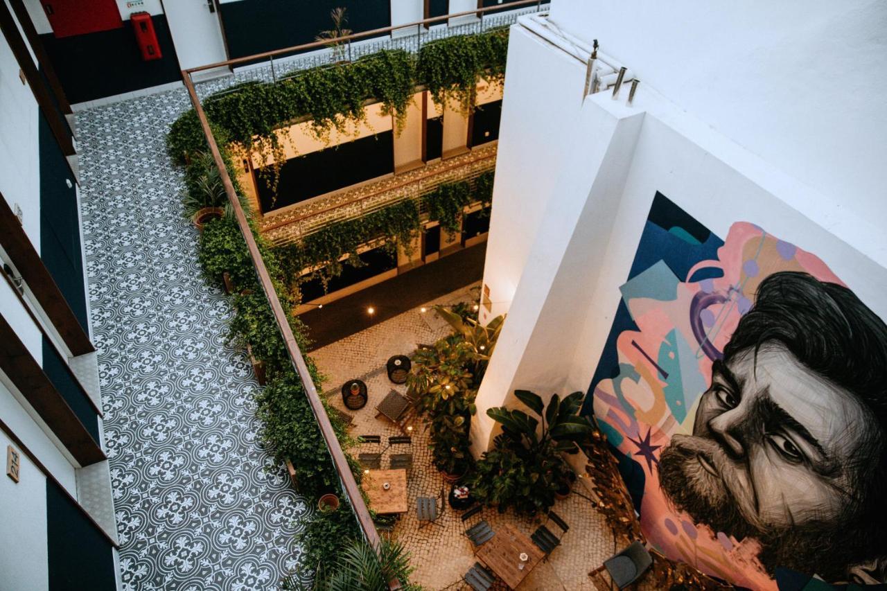 Albergue Selina Secret Garden Lisboa Exterior foto